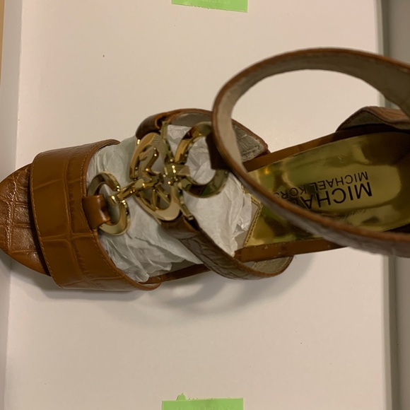 Wedges, Shoes, Sandals - Picture 4 of 5